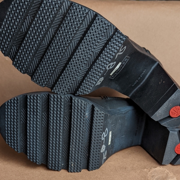 NWOB Hunter Chunky Heel Rain Booties🏷️ - Picture 8 of 8